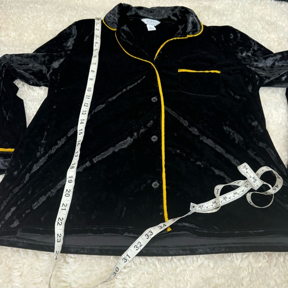 Sofia Intimates by Sofia Vergara Women's Crushed Velvet Pajama Set Black Sz M - Picture 6 of 12